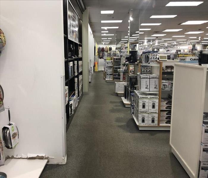 Dry carpet in the kitchen section of a department store
